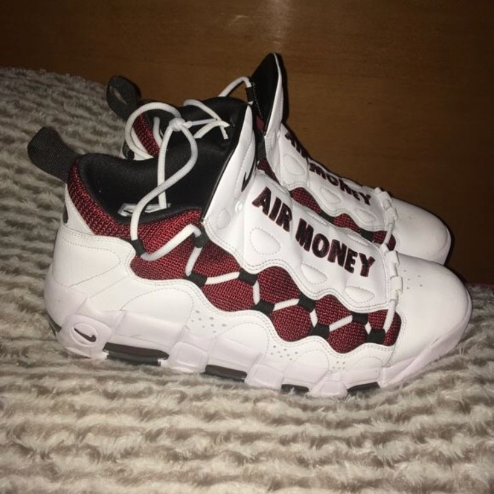 Nike air money like new size 8.5